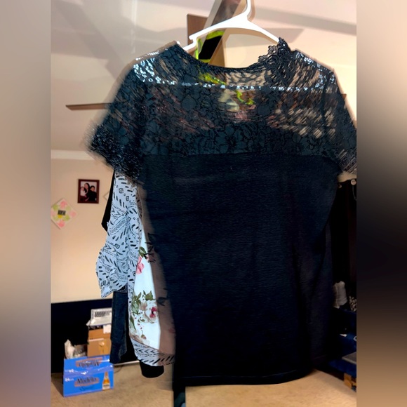 Nice blouse - Picture 1 of 1